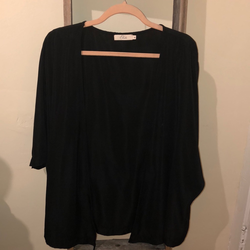 Black kimono